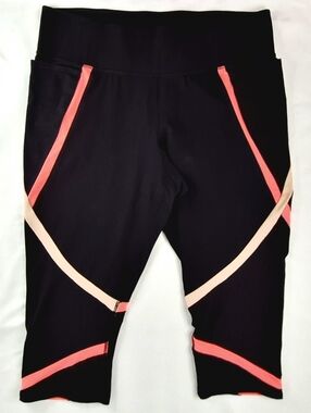Livi Active Black Capri Leggings with Coral & Light Peach Accents 22/24